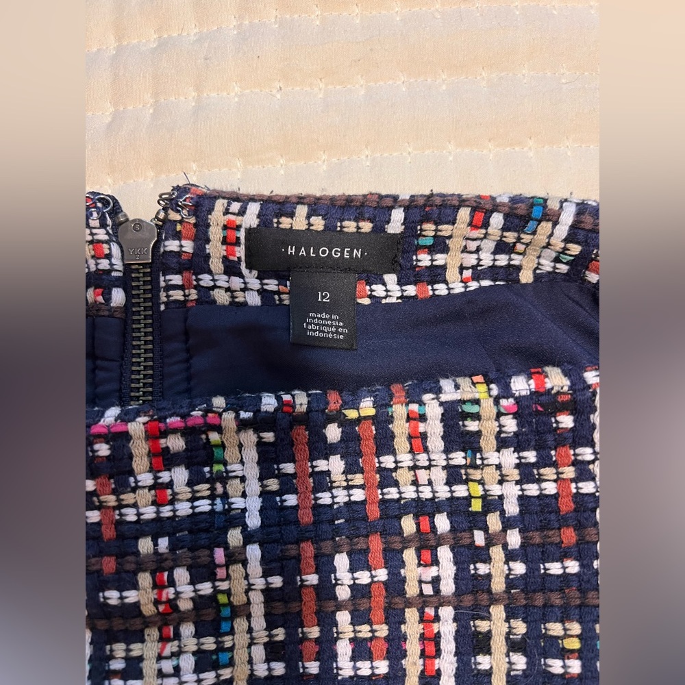 🛍️Halogen Mini Skirt - Picture 5 of 7